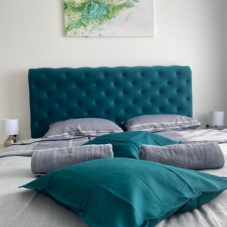 Focus Apartament Floresti  Bagian luar foto